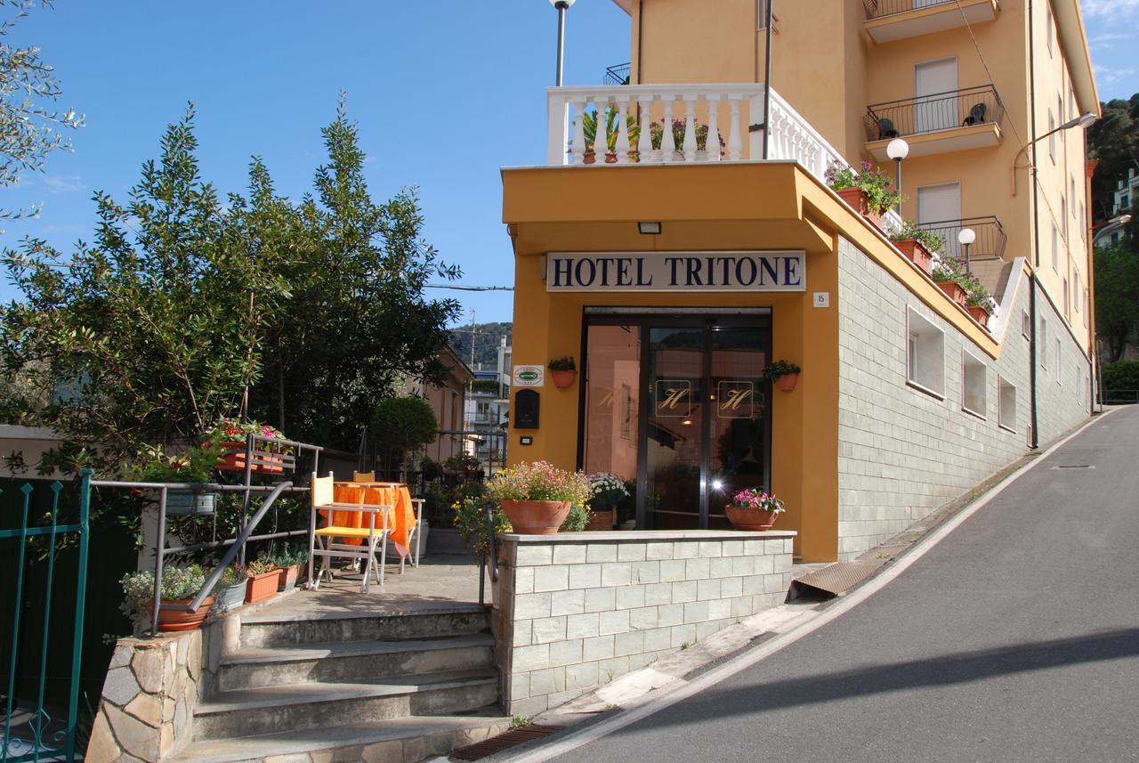 Hotel Tritone Лайгуэлья Экстерьер фото
